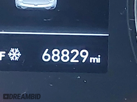 2020 Hyundai Venue SE with VIN KMHRB8A30LU015163, listed as a IAAI auction lot 41293346 with 68,829 mi miles and . Bid and sale history available at DreamBid. Image 15.