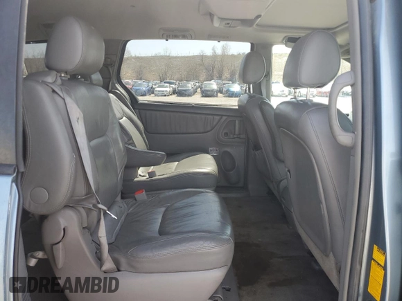 2005 Toyota Sienna XLE с VIN 5TDBA22C85S052389, выставлен на аукционе Copart как лот 52626295 с пробегом 221 755 миль миль и Списание • Salvage title. История ставок и продаж доступна на DreamBid. Изображение 11.