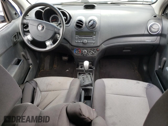 2009 Pontiac G3 z VIN KL2TV65E89B389738, wystawiony jako Copart lot #61396864 z przebiegiem Nie podano mil oraz Nie do naprawy. Historia ofert i sprzedaży dostępna na DreamBid. Obrazek 8.
