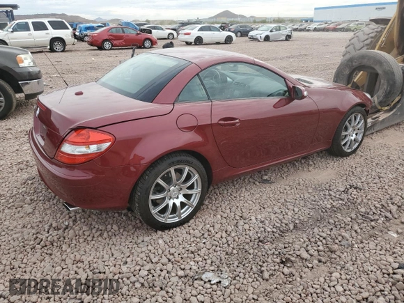2007 Mercedes-Benz SLK 350 с VIN WDBWK56F57F139575, выставлен на аукционе Copart как лот 82769484 с пробегом 30 677 миль миль и Списание • Salvage title. История ставок и продаж доступна на DreamBid. Изображение 3.