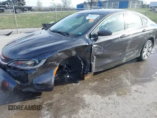 2015 Chrysler 200 Limited with VIN 1C3CCCABXFN528411, listed as a IAAI auction lot 41823474 with 53,925 mi miles. Bid and sale history available at carsss.com. Image 6.