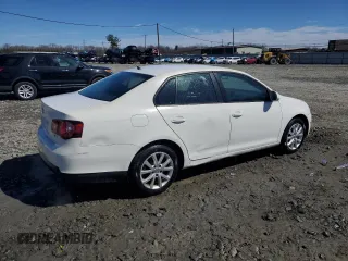 2010 Volkswagen Jetta Limited Edition with VIN 3VWAZ7AJ3AM099385, listed as a Copart auction lot 49352035 with 179,542 mi miles and Salvage title. Bid and sale history available at DreamBid. Image 3.