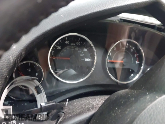 2011 Jeep Wrangler Sport z VIN 1J4AA2D19BL613164, wystawiony jako IAAI lot #42514207 z przebiegiem Nie podano mil oraz . Historia ofert i sprzedaży dostępna na DreamBid. Obrazek 7.