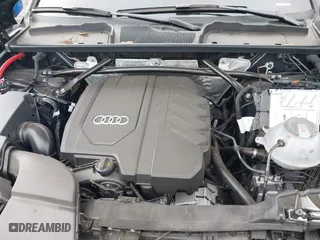 2025 Audi Q5 S line Premium with VIN WA1GAAFY7S2026126, listed as a IAAI auction lot 41535407 with 1,303 mi miles. Bid and sale history available at carsss.com. Image 10.