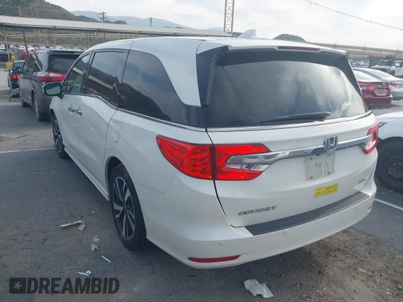 2018 Honda Odyssey Elite with VIN 5FNRL6H90JB024046, listed as a IAAI auction lot 42020880 with 45,536 mi miles. Bid and sale history available at carsss.com. Image 3.