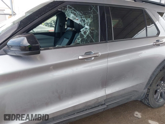2024 Ford Explorer XLT с VIN 1FMSK7DH6RGA72848, выставлен на аукционе IAAI как лот 42339090 с пробегом 21 366 миль миль и . История ставок и продаж доступна на DreamBid. Изображение 14.