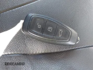 2012 Ford Focus Titanium с VIN 1FAHP3N29CL120317, выставлен на аукционе IAAI как лот 42368042 с пробегом 291 265 миль миль и . История ставок и продаж доступна на DreamBid. Изображение 11.