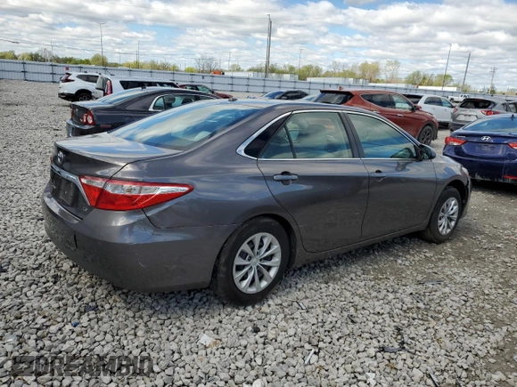 2015 Toyota Camry XLE with VIN 4T4BF1FKXFR453051, listed as a Copart auction lot 49797894 with 154,038 mi miles and Salvage Title. Bid and sale history available at DreamBid. Image 3.