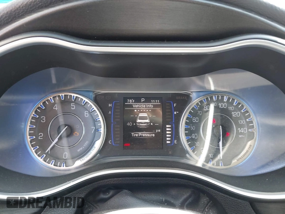 2015 Chrysler 200 Limited с VIN 1C3CCCAB7FN729327, выставлен на аукционе IAAI как лот 41985048 с пробегом 194 667 миль миль и . История ставок и продаж доступна на DreamBid. Изображение 7.