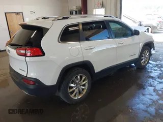 2014 Jeep Cherokee Limited с VIN 1C4PJMDS5EW211391, выставлен на аукционе IAAI как лот 42451674 с пробегом 117 354 миль миль и . История ставок и продаж доступна на DreamBid. Изображение 4.