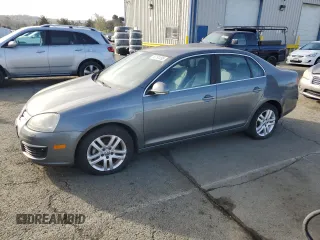 2010 Volkswagen Jetta TDI с VIN 3VWAL7AJ2AM170674, выставлен на аукционе Copart как лот 50191095 с пробегом 195 538 миль миль и Чистый • Clean title. История ставок и продаж доступна на DreamBid. Изображение 1.