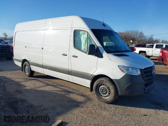 2023 Mercedes-Benz Sprinter Cargo with VIN W1Y4NCHYXPT153665, listed as a IAAI auction lot 41322090 with 203,587 mi miles and . Bid and sale history available at carsss.com. Image 1.