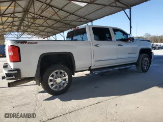 2017 GMC Sierra 2500HD Denali with VIN 1GT12UEY6HF249951, listed as a Copart auction lot 41397235 with 99,713 mi miles and Salvage Title. Bid and sale history available at carsss.com. Image 3.