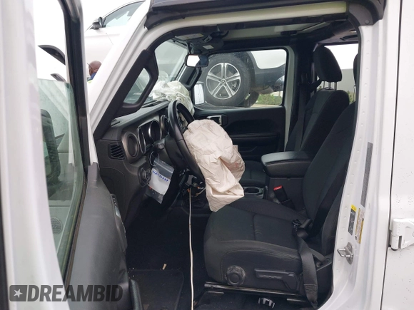 2020 Jeep Gladiator Sport S with VIN 1C6HJTAG9LL194454, listed as a IAAI auction lot 42430339 with 90,461 mi miles and . Bid and sale history available at DreamBid. Image 5.