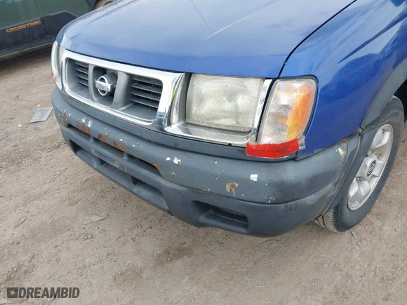 1998 Nissan Frontier 2WD XE with VIN 1N6DD26S9WC338897, listed as a IAAI auction lot 41876900 with 141,881 mi miles. Bid and sale history available at carsss.com. Image 6.