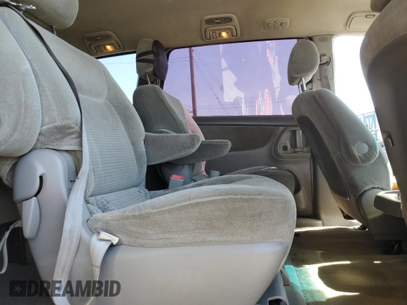 2007 Toyota Sienna CE with VIN 5TDZK23C57S061905, listed as a Copart auction lot 52210365 with 199,591 mi miles and Salvage Title. Bid and sale history available at carsss.com. Image 12.
