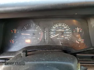 1996 Dodge 1500 z VIN 3B7HC13Y8TG197971, wystawiony jako Copart lot #82565154 z przebiegiem 248 833 mil mil oraz Szkoda całkowita • Salvage title. Historia ofert i sprzedaży dostępna na DreamBid. Obrazek 9.
