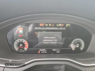 2023 Audi S4 Premium Plus z VIN WAUB4AF49PA010329, wystawiony jako Copart lot #57751685 z przebiegiem 26 608 mil mil oraz Szkoda całkowita • Salvage title. Historia ofert i sprzedaży dostępna na DreamBid. Obrazek 9.