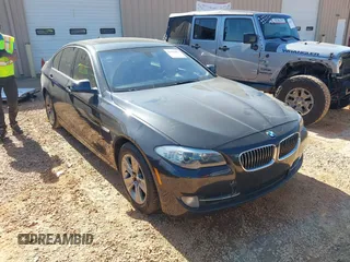 2013 BMW 5 Series 528i with VIN WBAXG5C5XDD233300, listed as a IAAI auction lot 41996457 with 91,899 mi miles and . Bid and sale history available at carsss.com. Image 1.