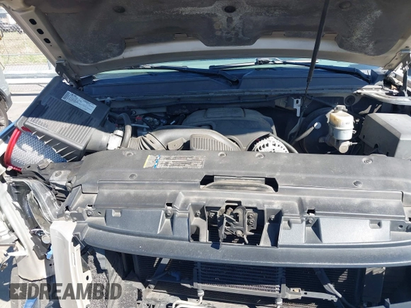 2009 GMC Yukon SLT 4SB with VIN 1GKFK33089R168984, listed as a IAAI auction lot 41863772 with 316,967 mi miles and . Bid and sale history available at DreamBid. Image 10.