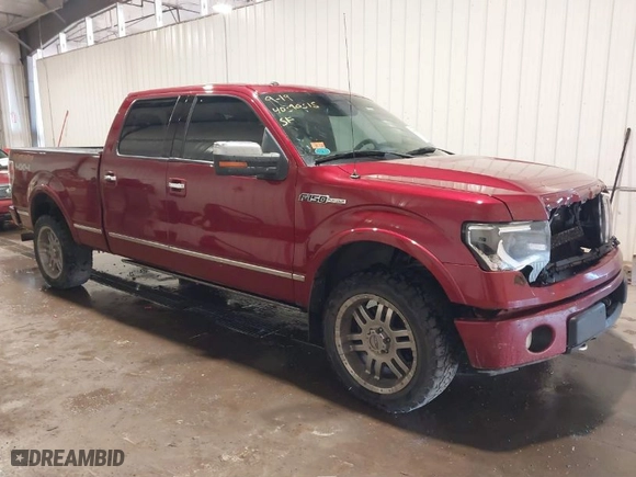 2013 Ford F-150 XL with VIN 1FTFW1EF9DFC05041, listed as a IAAI auction lot 40390315 with 178,185 mi miles. Bid and sale history available at carsss.com. Image 1.