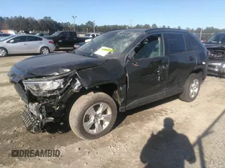 2021 Toyota RAV4 XLE with VIN 2T3W1RFV7MW114464, listed as a IAAI auction lot 40961039 with 41,922 mi miles. Bid and sale history available at carsss.com. Image 21.
