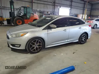 2015 Ford Focus SE with VIN 1FADP3F23FL286088, listed as a Copart auction lot 66108835 with 172,349 mi miles and Clean title. Bid and sale history available at DreamBid. Image 1.
