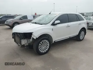 2012 Lincoln MKX with VIN 2LMDJ6JK8CBL01555, listed as a IAAI auction lot 41723407 with 111,370 mi miles. Bid and sale history available at carsss.com. Image 19.