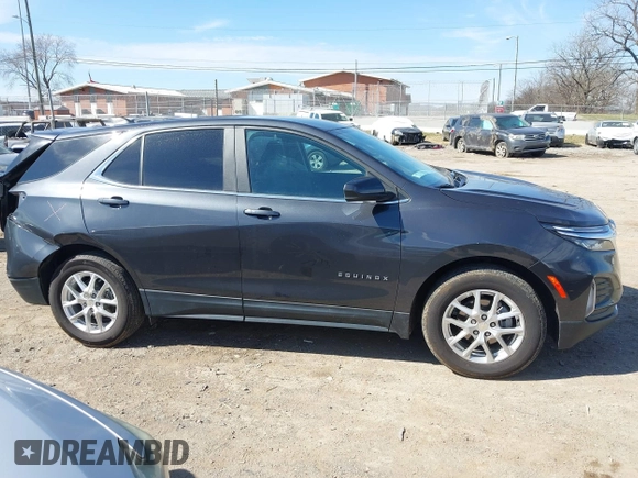 2022 Chevrolet Equinox LT z VIN 3GNAXKEV6NS212912, wystawiony jako IAAI lot #41661467 z przebiegiem 31 242 mil mil oraz . Historia ofert i sprzedaży dostępna na DreamBid. Obrazek 13.