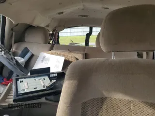 2002 Chevrolet Tahoe LS z VIN 1GNEC13Z92R175303, wystawiony jako Copart lot #54008725 z przebiegiem Nie podano mil oraz Szkoda całkowita • Salvage title. Historia ofert i sprzedaży dostępna na DreamBid. Obrazek 10.