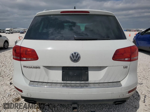 2013 Volkswagen Touareg Lux with VIN WVGEF9BP9DD008658, listed as a Copart auction lot 52585925 with 93,369 mi miles and Salvage Title. Bid and sale history available at DreamBid. Image 6.