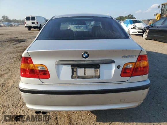 2003 BMW 3 Series 325i with VIN WBAAZ33433PH35903, listed as a Copart auction lot 71202564 with 116,302 mi miles and Clean Title. Bid and sale history available at carsss.com. Image 6.