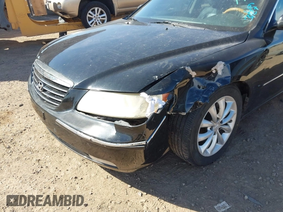 2008 Hyundai Azera Limited with VIN KMHFC46FX8A318696, listed as a IAAI auction lot 41911144 with 229,327 mi miles and . Bid and sale history available at DreamBid. Image 6.
