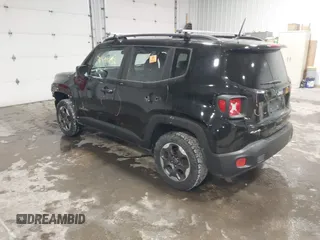 2018 Jeep Renegade Upland z VIN ZACCJBAB7JPH44891, wystawiony jako IAAI lot #41598472 z przebiegiem 150 165 mil mil oraz . Historia ofert i sprzedaży dostępna na DreamBid. Obrazek 3.