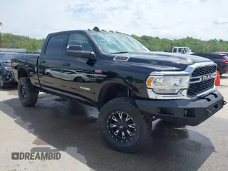 2020 Ram 2500 Tradesman with VIN 3C6UR5CJXLG267291, listed as a IAAI auction lot 42002310 with 89,706 mi miles and . Bid and sale history available at DreamBid. Image 1.