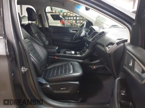 2019 Ford Edge SEL with VIN 2FMPK4J90KBB61359, listed as a IAAI auction lot 41614900 with 60,141 mi miles. Bid and sale history available at carsss.com. Image 5.