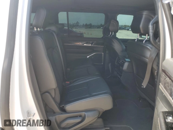 2024 Jeep Wagoneer with VIN 1C4SJVAP2RS116252, listed as a Copart auction lot 55745475 with 10,862 mi miles and Salvage Title. Bid and sale history available at DreamBid. Image 11.