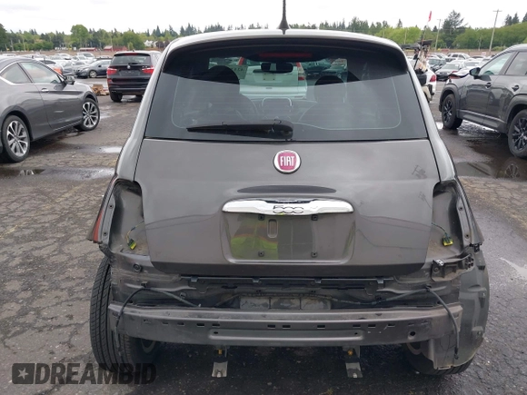 2017 FIAT 500e z VIN 3C3CFFGE5HT697541, wystawiony jako IAAI lot #42139647 z przebiegiem 61 623 mil mil oraz . Historia ofert i sprzedaży dostępna na DreamBid. Obrazek 17.