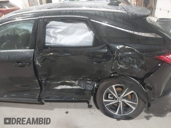 2025 Lexus RX 350 with VIN 2T2BAMCA6SC095265, listed as a IAAI auction lot 42326558 with 2,928 mi miles and . Bid and sale history available at DreamBid. Image 6.
