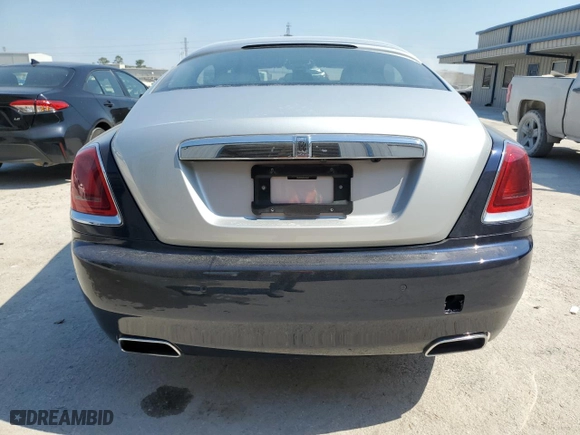 2014 Rolls-Royce Wraith with VIN SCA665C58EUX84660, listed as a Copart auction lot 76050444 with 46,271 mi miles and Salvage Title. Bid and sale history available at carsss.com. Image 6.