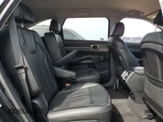 2021 Kia Sorento EX z VIN 5XYRH4LF0MG037220, wystawiony jako Copart lot #50395975 z przebiegiem 76 175 mil mil oraz Szkoda całkowita • Salvage title. Historia ofert i sprzedaży dostępna na DreamBid. Obrazek 11.