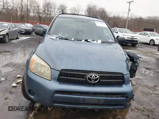 2007 Toyota RAV4 with VIN JTMZD33V376049723, listed as a IAAI auction lot 41560555 with 144,930 mi miles. Bid and sale history available at carsss.com. Image 12.