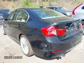 2014 BMW 3 Series 328i xDrive с VIN WBA3B5C54EP543441, выставлен на аукционе IAAI как лот 42144984 с пробегом Не указан миль и . История ставок и продаж доступна на DreamBid. Изображение 3.