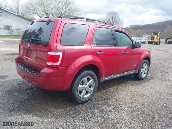 2008 Ford Escape XLT with VIN 1FMCU03108KC25584, listed as a IAAI auction lot 41945050 with 1 mi miles. Bid and sale history available at carsss.com. Image 4.