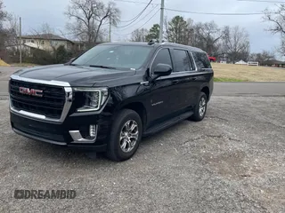 2022 GMC Yukon XL SLE with VIN 1GKS2FKD2NR318652, listed as a Copart auction lot 44574715 with 137,939 mi miles and Clean Title. Bid and sale history available at DreamBid. Image 2.