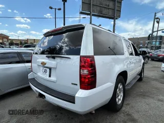 2012 Chevrolet Suburban LT with VIN 1GNSCJE09CR102323, listed as a Copart auction lot 52036785 with 200,381 mi miles and Clean Title. Bid and sale history available at carsss.com. Image 4.