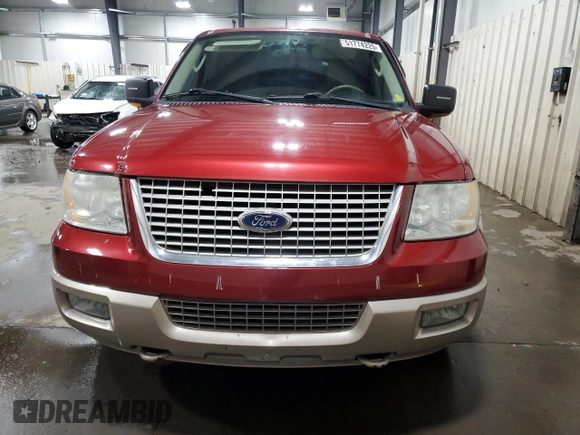 2005 Ford Expedition Eddie Bauer z VIN 1FMFU18505LA32517, wystawiony jako Copart lot #51774225 z przebiegiem 236 079 mil mil oraz Szkoda całkowita • Salvage title. Historia ofert i sprzedaży dostępna na DreamBid. Obrazek 5.