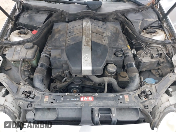 2005 Mercedes-Benz CLK 320 with VIN WDBTJ65J25F133005, listed as a IAAI auction lot 42052519 with 158,186 mi miles and . Bid and sale history available at DreamBid. Image 10.