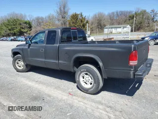 1997 Dodge Dakota z VIN 1B7GG23X3VS217651, wystawiony jako Copart lot #48300715 z przebiegiem 177 554 mil mil oraz Szkoda całkowita • Salvage title. Historia ofert i sprzedaży dostępna na DreamBid. Obrazek 2.