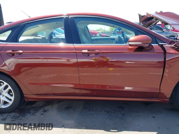 2015 Ford Fusion SE z VIN 3FA6P0H73FR306731, wystawiony jako IAAI lot #42149496 z przebiegiem Nie podano mil oraz . Historia ofert i sprzedaży dostępna na DreamBid. Obrazek 13.